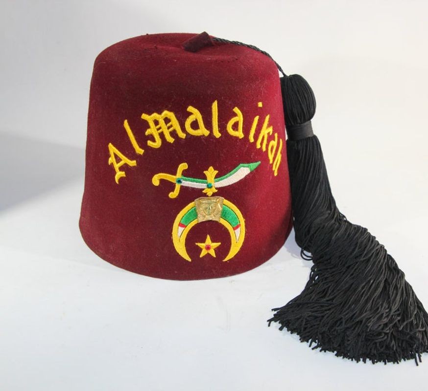 The Antique Sewist: 1815 High Crown Hat - Margot Hill